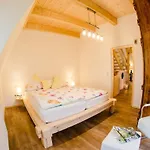 With 3 Bedrooms * Furth im Wald