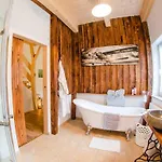 With 3 Bedrooms Vakantiehuis *